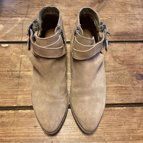 Frye Ray Western Booties Shootie Ankle Boots Size 6 Tan Leather Silver Buckles - Picture 12 of 13